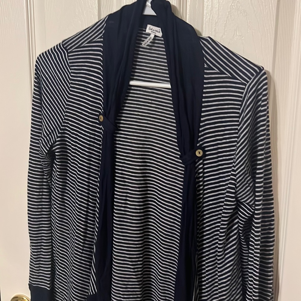 Splendid SMALL lightweight cardigan